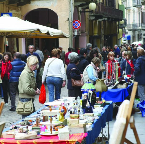 Mercatino dell’antiquariato in Riva