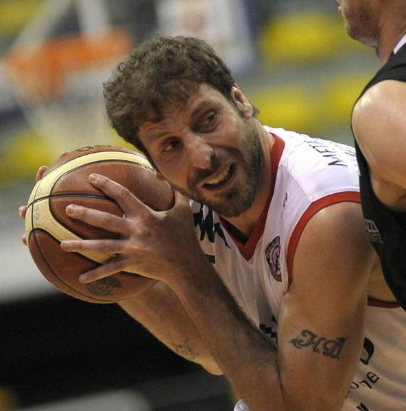 Minessi si racconta, rossoblu per sempre