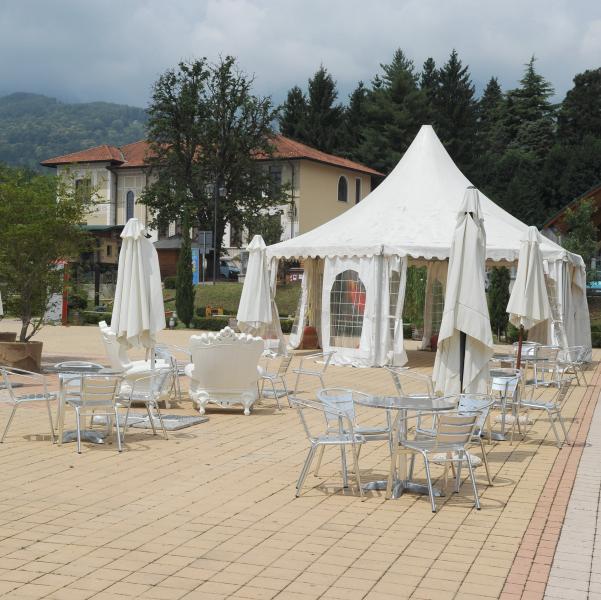 Il Village estivo si chiamerà Garage