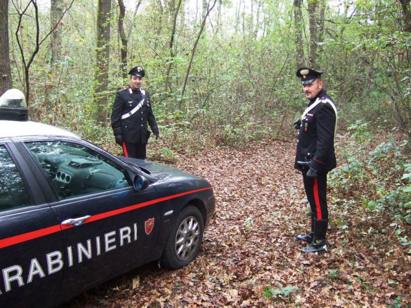 Non era un ladro ma un cercatore di funghi che aveva perso il portafogli
