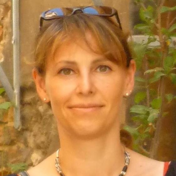 DALLA GRAN BRETAGNA: SIMONA REY