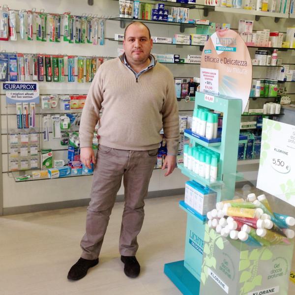 Farmacista rapinato