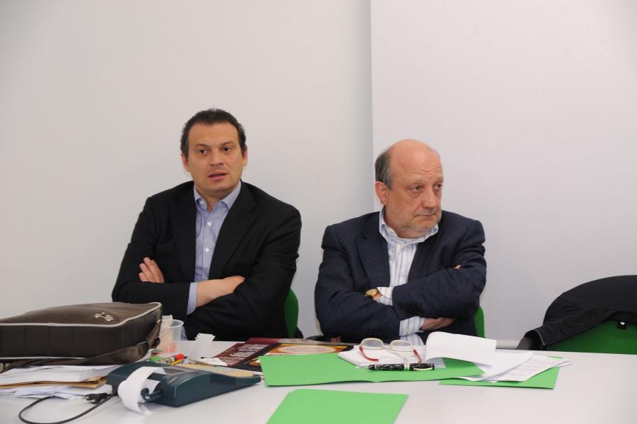 “Condannati a chiudere”