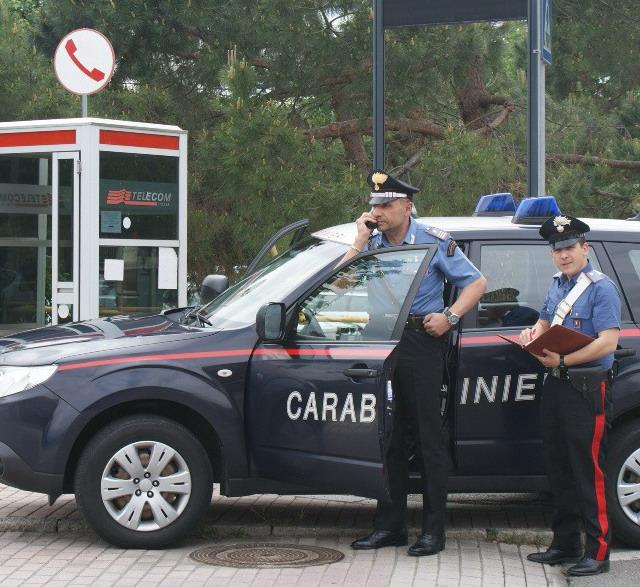 Suicida salvato dai carabinieri