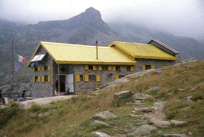 Due alpinisti biellesi dispersi sul Gran Paradiso