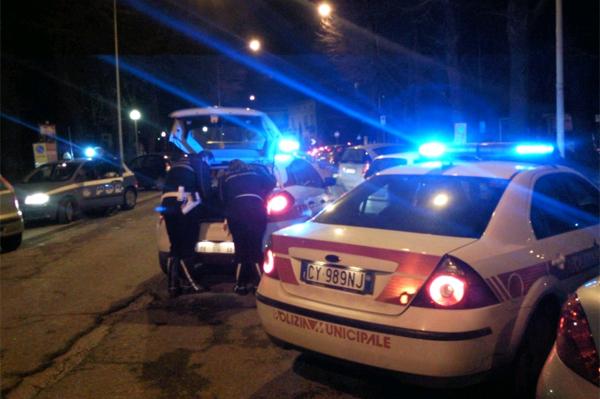 Anziano truffato, poi inseguimento da Far West