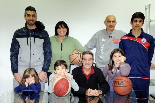 Famiglia Lai, una vita sotto canestro
