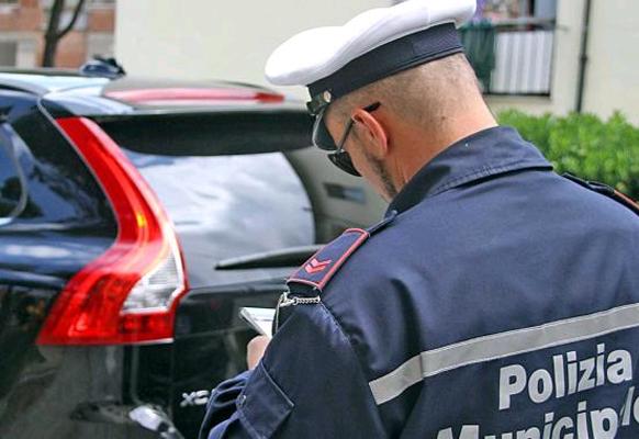 Tutti i comuni che fanno cassa con le multe