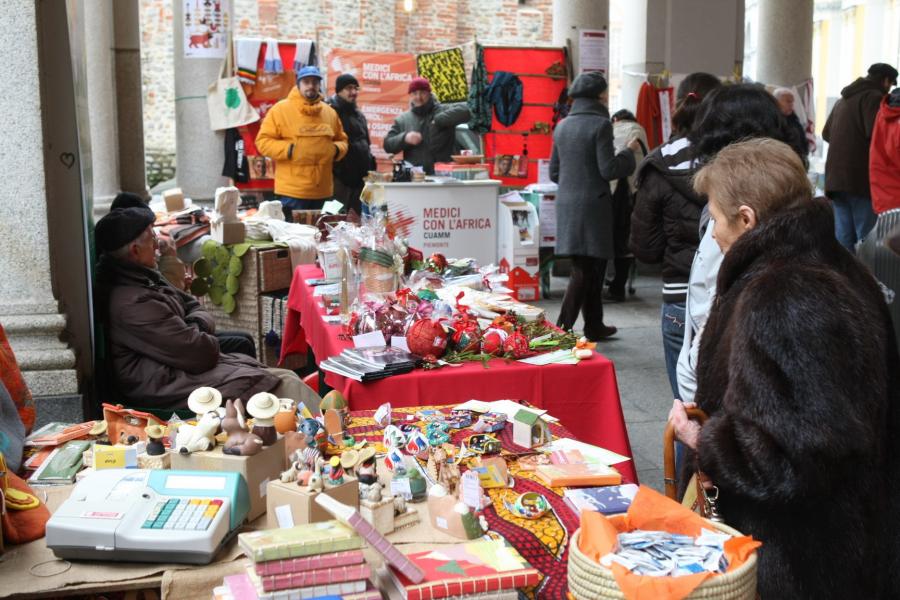A Biella c’è “L’altroNatale”