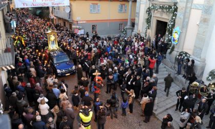 In duemila accompagnano la Madonna da Oropa a Biella