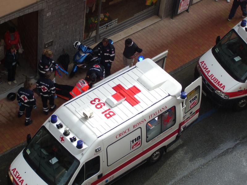 Morto in casa da dieci giorni a Vallemosso