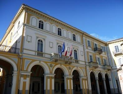 Mancano 3 milioni, incubo tasse