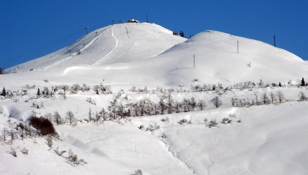 Neve sopra i 50 cm, Bielmonte torna isolato