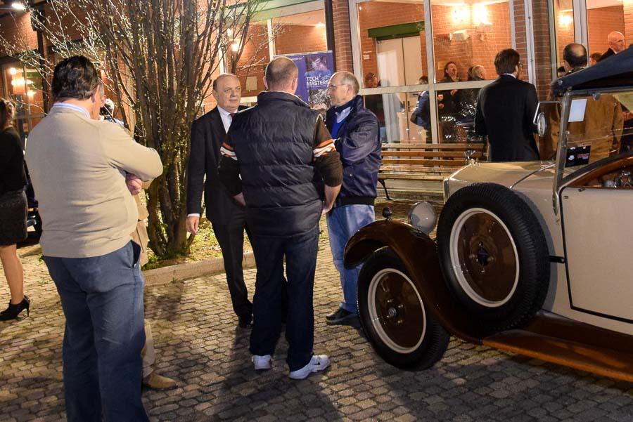 Riunione Assocars A Citta’ Studi