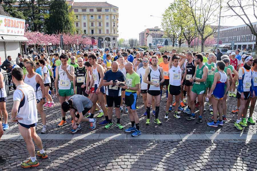 Partenza Gara Podistica Biella-Graglia