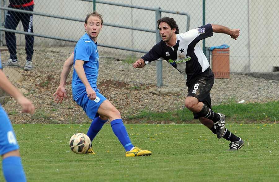 Calcio Promozione Partita Ponderano-Stresa