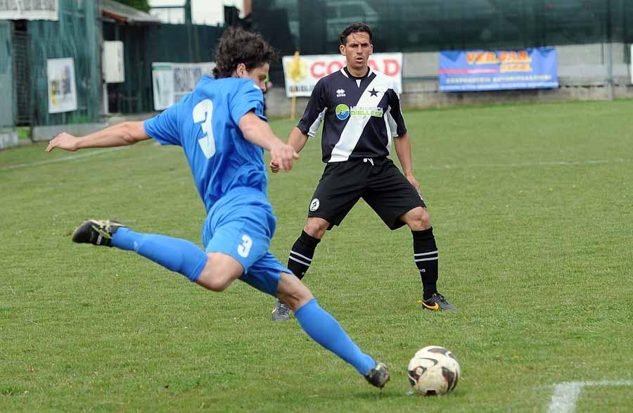 Calcio Promozione Partita Ponderano-Stresa