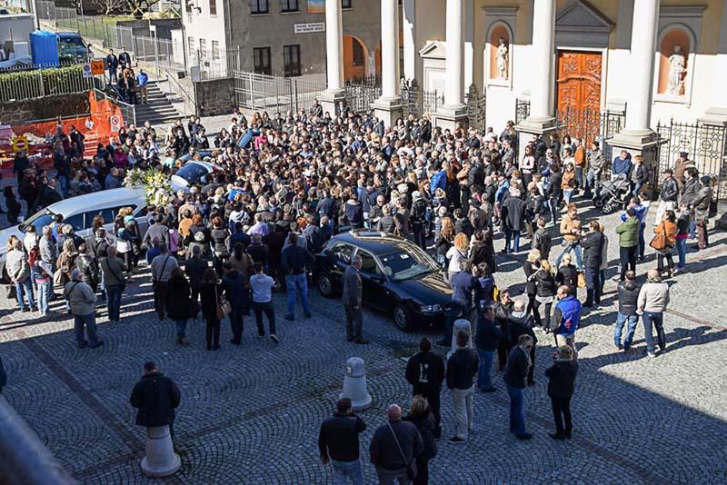 Funerale Nino Del Vecchio