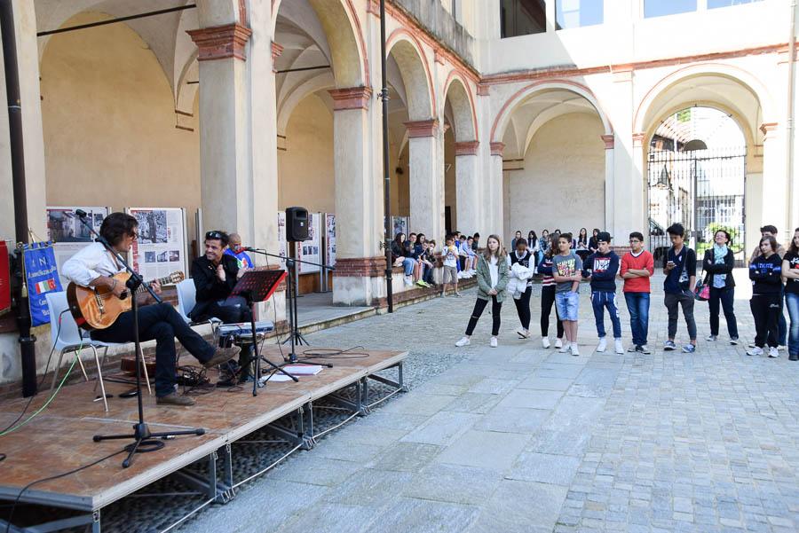 Mostra Quadri Partigiani Al Chiostro San Sebastiano