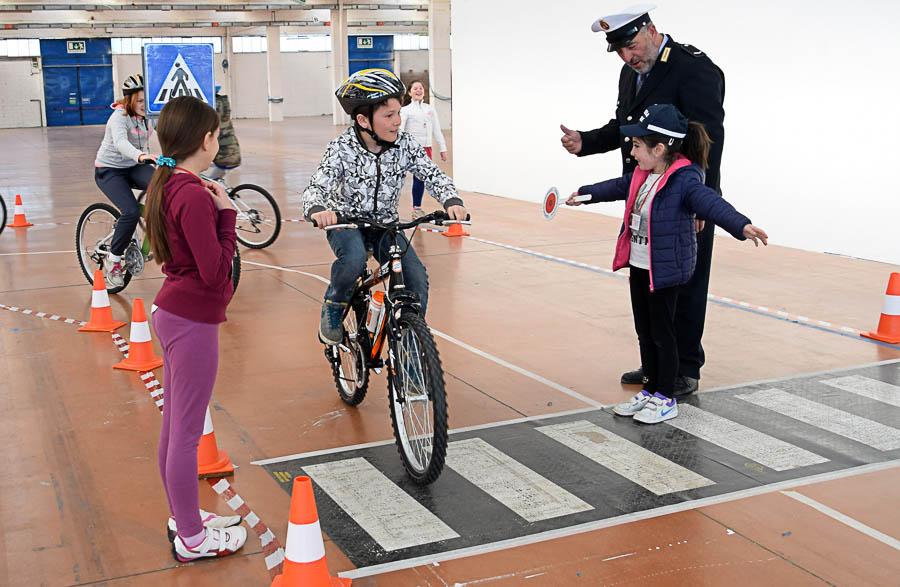 Educazione E Sicurezza Stradale Scuole Elementari Candelo