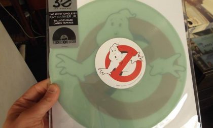 La festa del vinile con due live