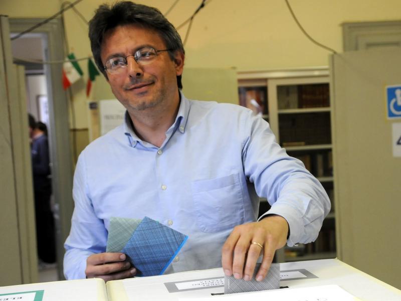 Giunta a sette con quattro donne