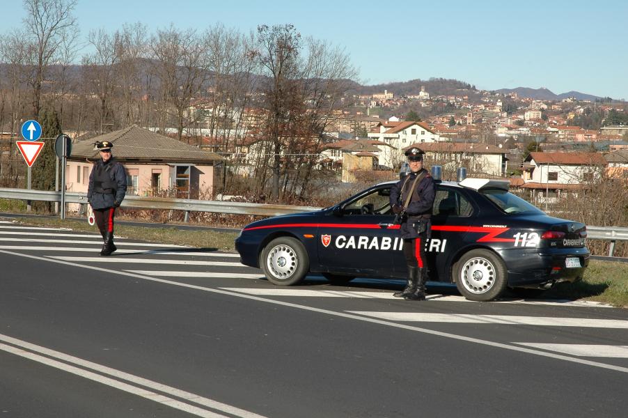Donna di 56 anni arrestata: condanna per truffa passata ingiudicato, deve scontare 8 mesi