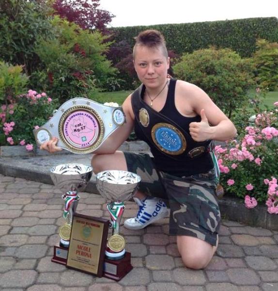 ITALIANI BOXE, NICOLE PERONA NON CE LA FA: TROPPO FORTE DOROTA KUSIAK