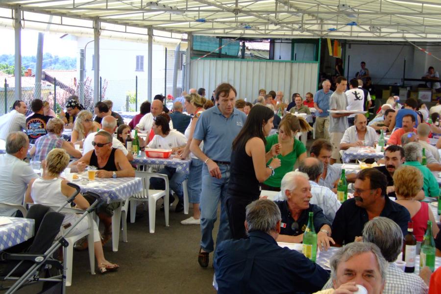 Ternengo fa festa tra fiori pieni e organi