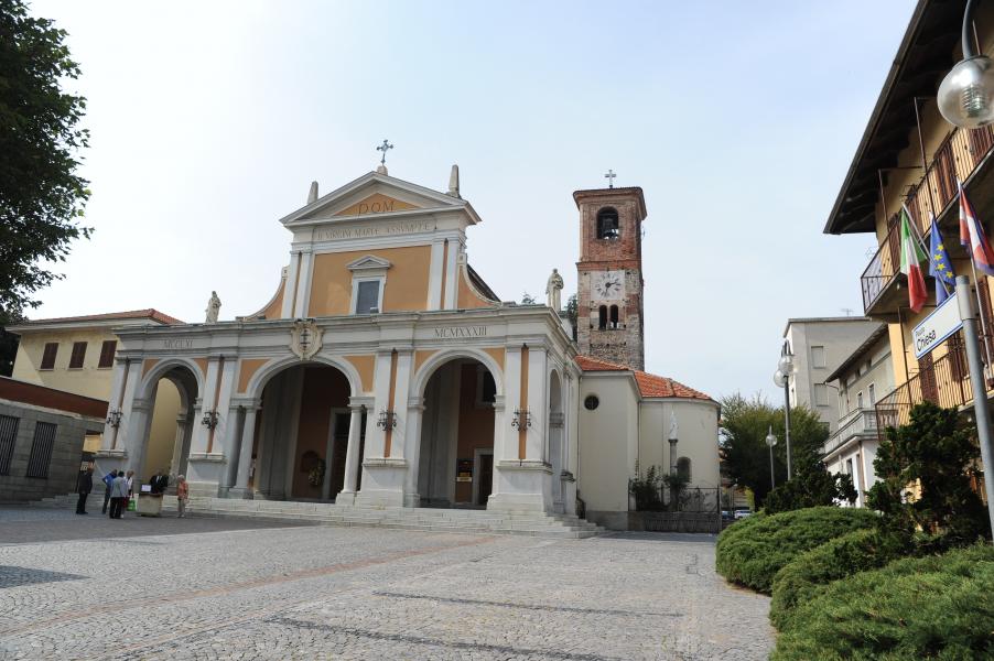 Cena in piazza per la Madonna