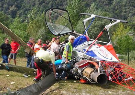 Giù ultraleggero e un elicottero: 2 morti, 5 feriti