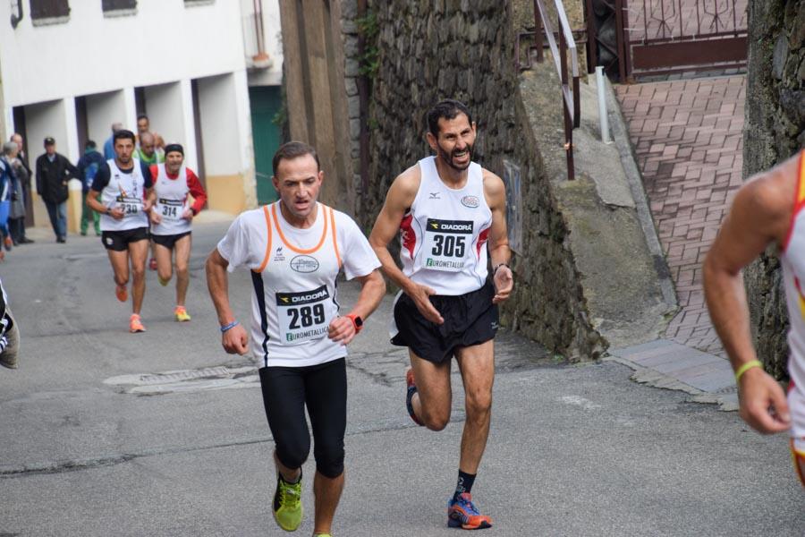 Giro Podistico Internazionale Di Pettinengo Allievi E Master