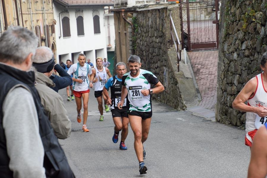 Giro Podistico Internazionale Di Pettinengo Allievi E Master