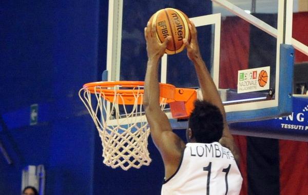CLAMOROSA ANGELICO: TORINO “SCHIACCIATA” NEL DERBY SUL 93-73