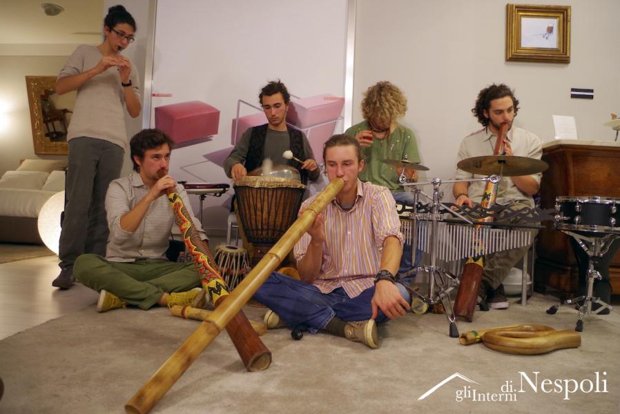 L’esordio degli Etnika, gruppo musicale biellese che mescola suoni africani, australiani e jazz