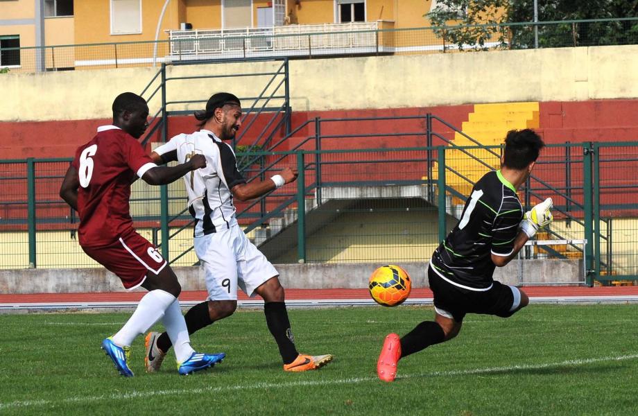 Calcio, Eccellenza: la Junior espugna Volpiano con una doppietta di Lapadula. Un punto per la Biogliese