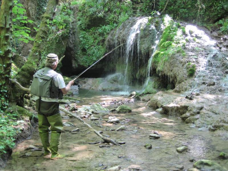 Poca acqua nei torrenti, apertura della trota a rischio
