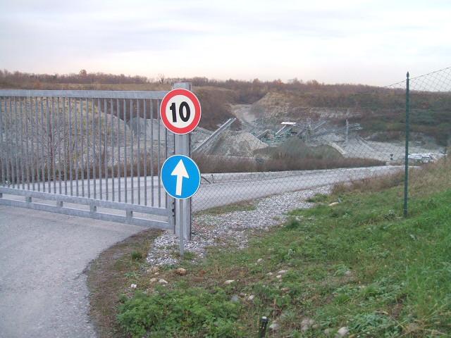 Nuovo ok alla cava Valledora: è polemica