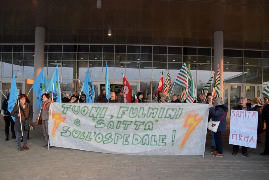 Salviamo l’ospedale, 4mila firme