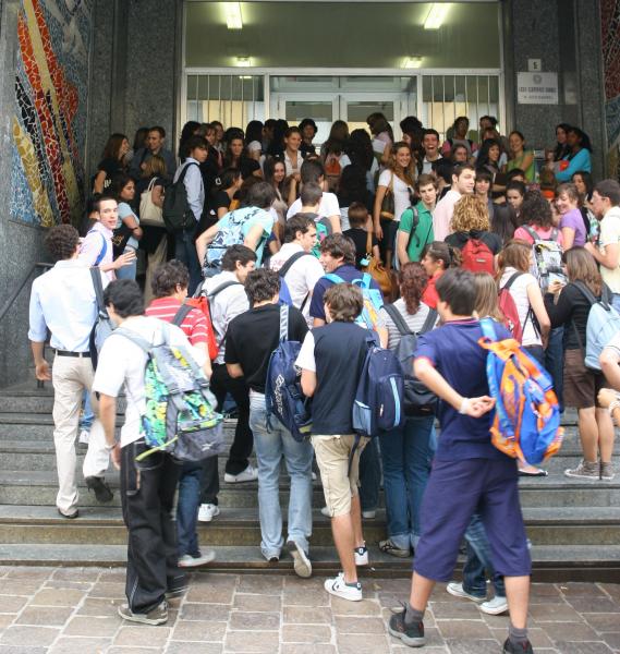 Scuola, al via le “messe a disposizione”