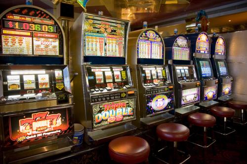 Slot, Biella si gioca 500 euro all’anno