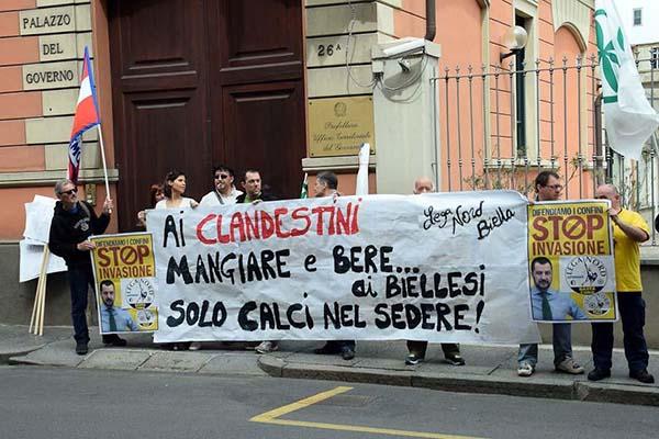 Sui migranti la Lega alza la voce