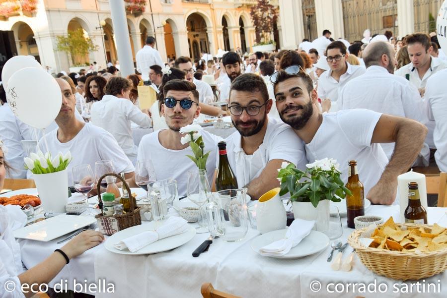 Cena In Bianco