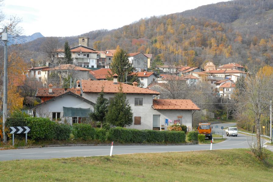 Mercatino per la chiesa di Ceresito a Donato