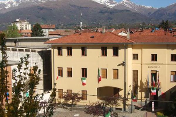 Il sindaco “regala” al Comune 8mila euro