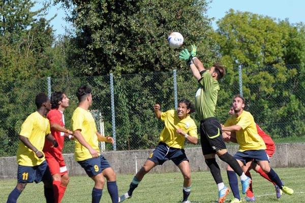Giglio decide il derby (FOTOGALLERY)
