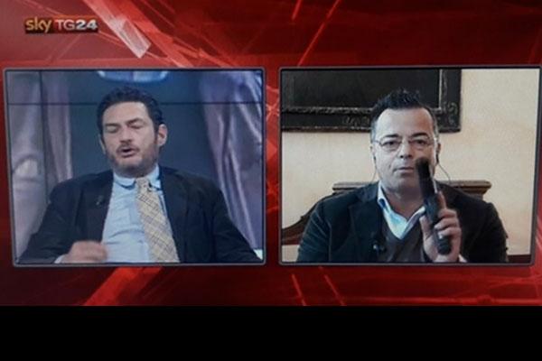 In mezzo alle polemiche, Buonanno: ha mostrato una pistola in una trasmissione tv