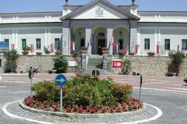 Piazza Castello tornerà a nuovo