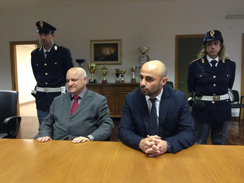 Estorsione al pensionato: arrestati
