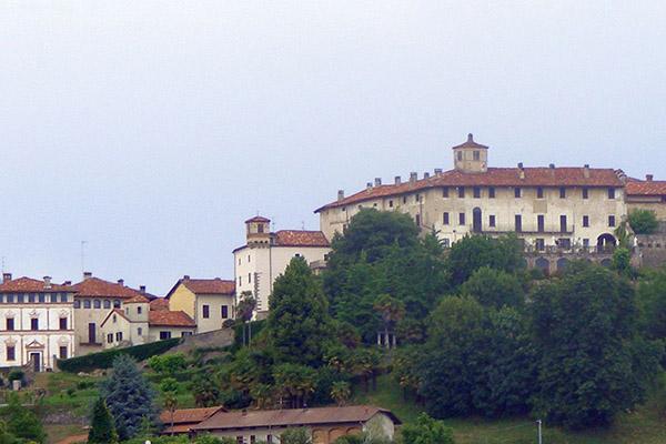 I cittadini puliscono la Superstrada